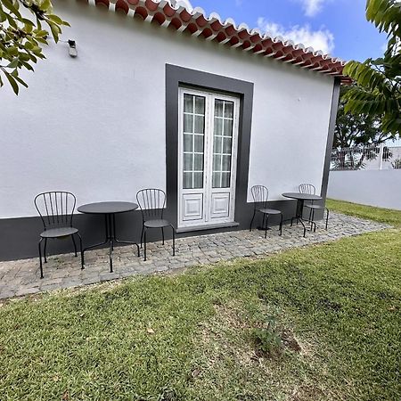 Angra Charming Suites By Seewest Angra do Heroísmo Exterior foto